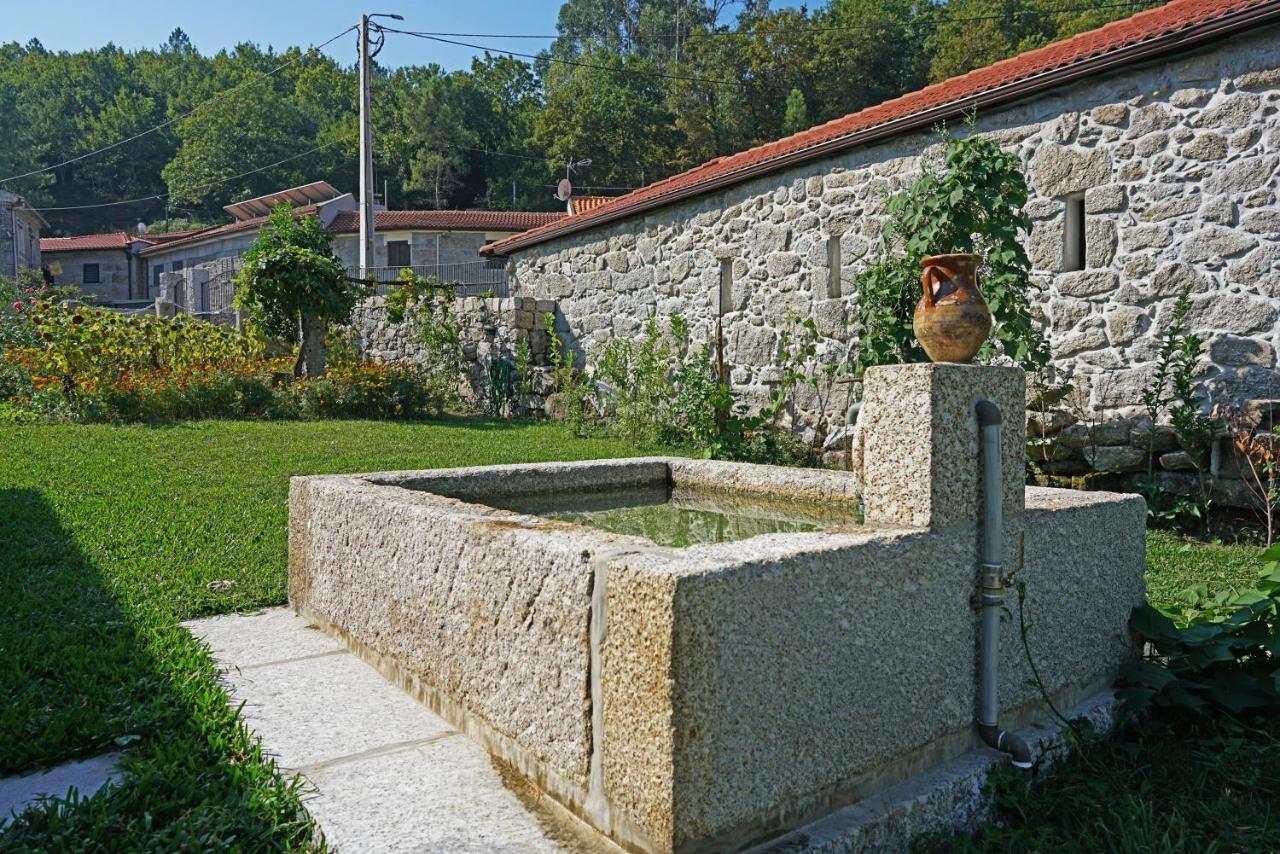 Гостевой дом Casa Do Vale Фафи Экстерьер фото